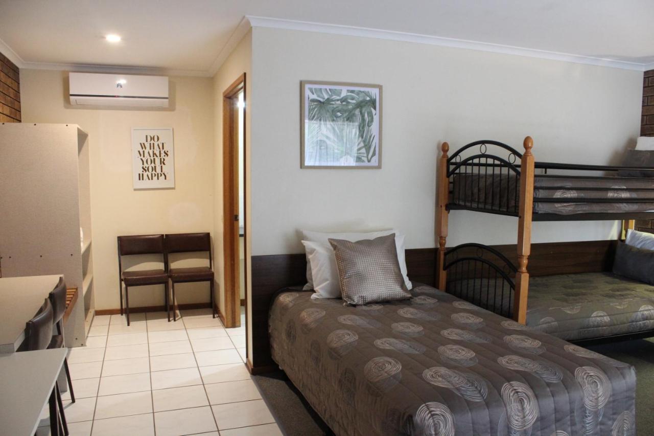 Dunolly Golden Triangle Motel Экстерьер фото